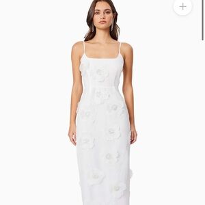 Elliatt White Floral Midi Dress